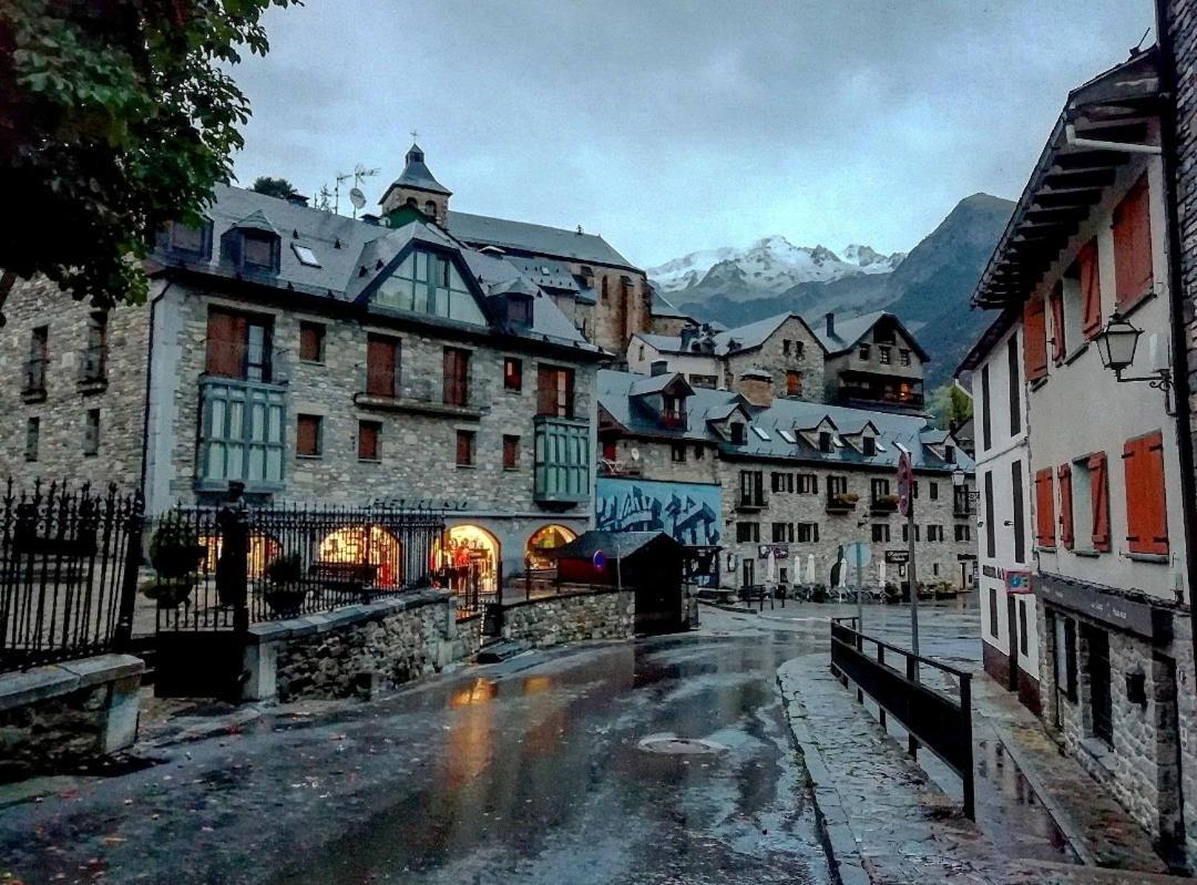 Hotel Valle De Izas Sallent de Gállego Exteriér fotografie