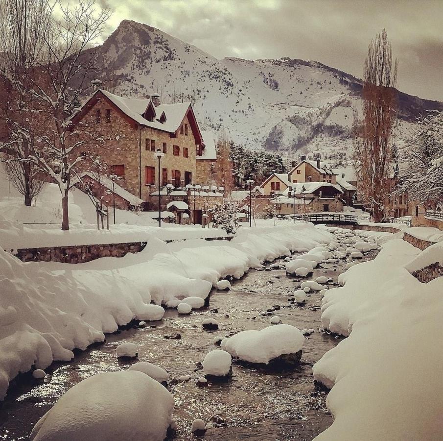 Hotel Valle De Izas Sallent de Gállego Exteriér fotografie